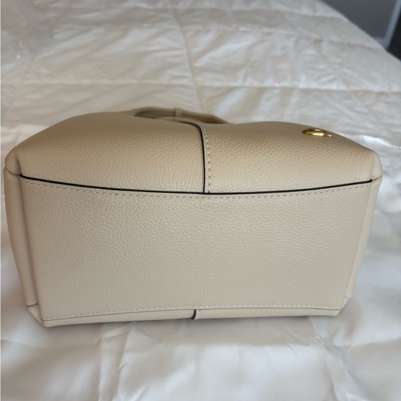 Coach Lana 23 Shoulder Bag - Picture 4 of 13